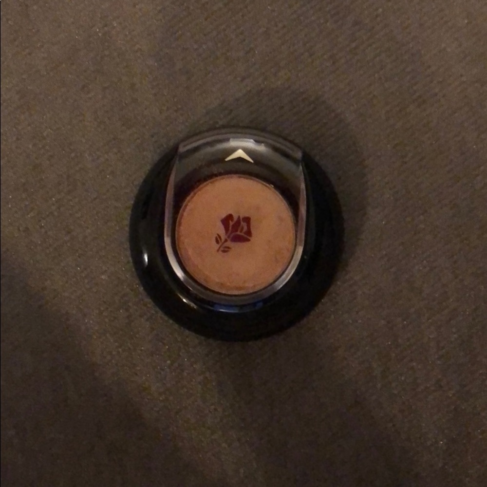 Lancome color design eye shadow✨